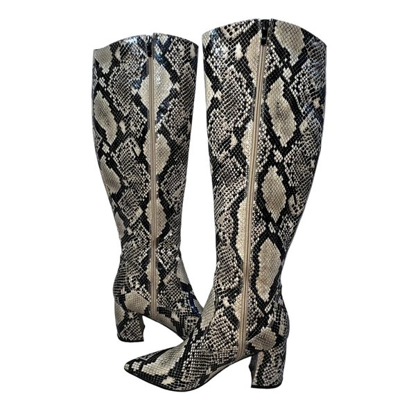 Like new Marc Fisher Snakeskin Print Faux Leather Boots Size 7 - Picture 2 of 10